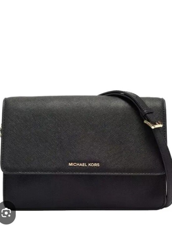 Michael Kors Handbags - > Michael KORS Elegant Black Shoulder Bag